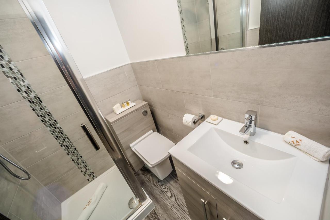 הודרספילד Stay Hotel מראה חיצוני תמונה