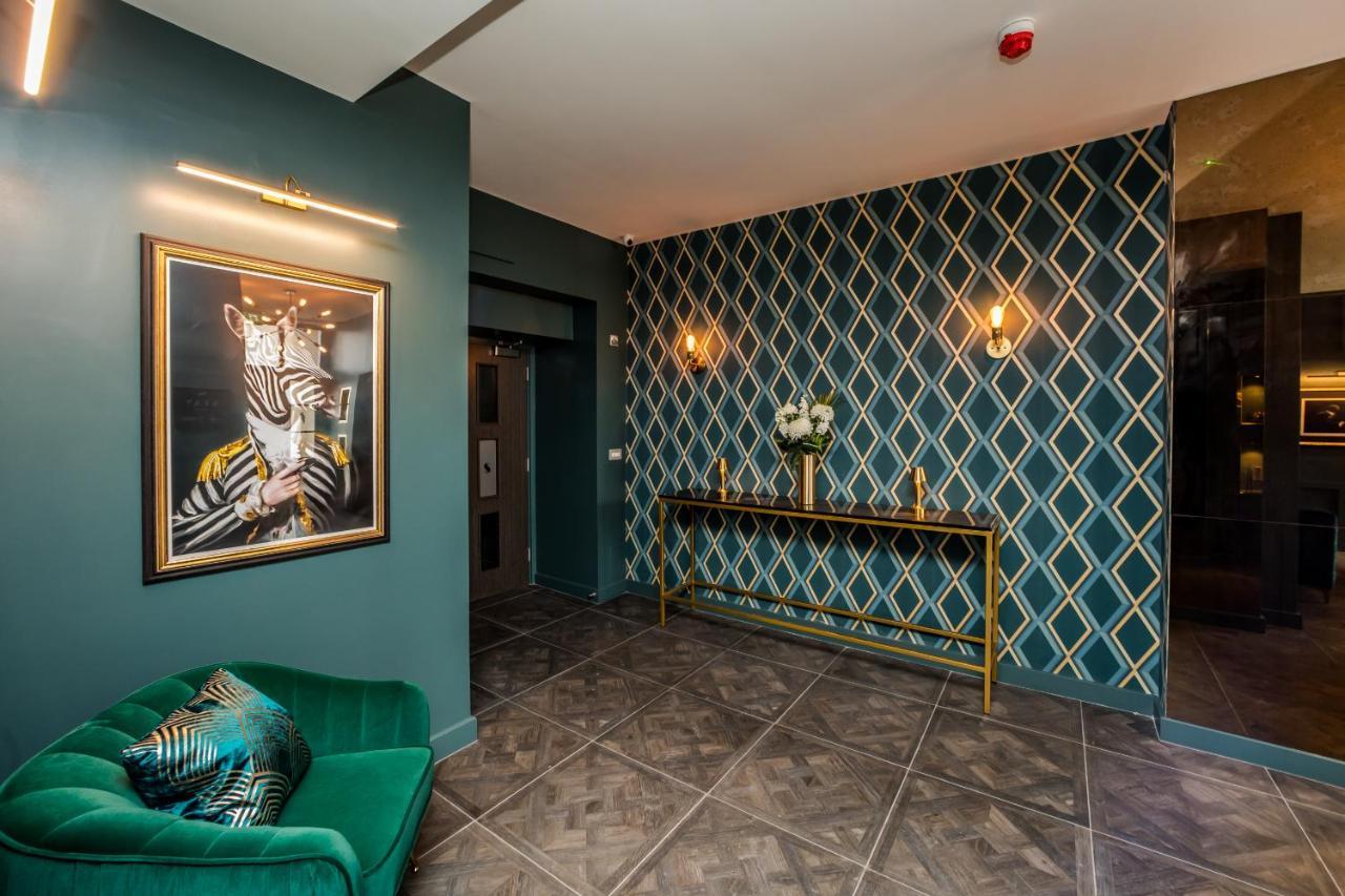 הודרספילד Stay Hotel מראה חיצוני תמונה